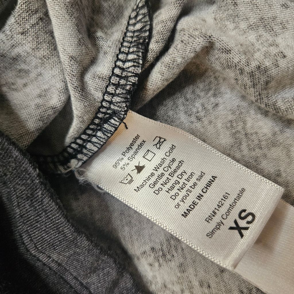 LuLaRoe XS Gray Moon Graphic Hudson Long Sleeve Top - Picture 6 of 7